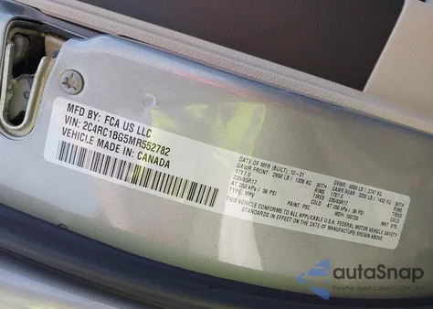 2021 Chrysler Pacifica Touring L z USA, uszkodzony, nr VIN 2C4RC1BG5MR552782